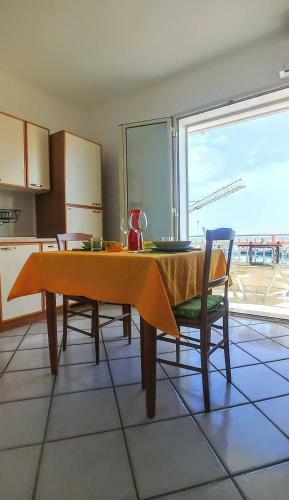Lovely Sea Front Apartment
