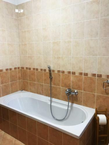 Apartamento ?coccole Nel Borgo? 2min To Outlet