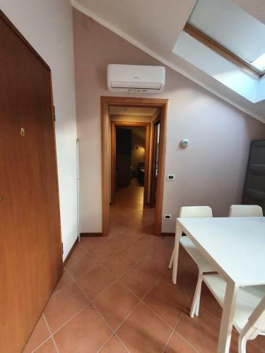Apartamento Hh Hermoso Housing Serravalle