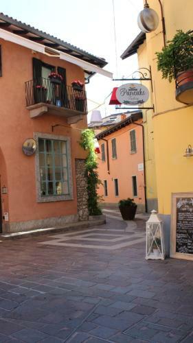 Apartamento Monolocale Nel Centro Storico Di Sesto Calende
