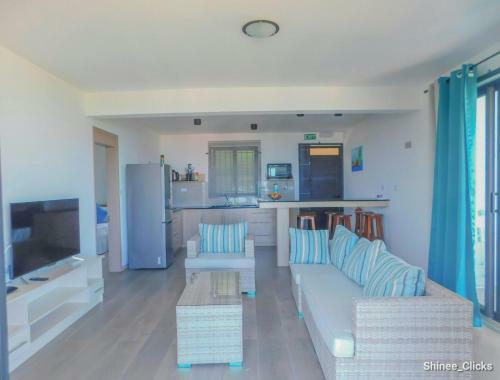 Hostal Fullmoon Apartment & Studio