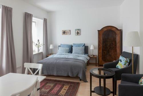 Sommavilla Apartments - Central Living