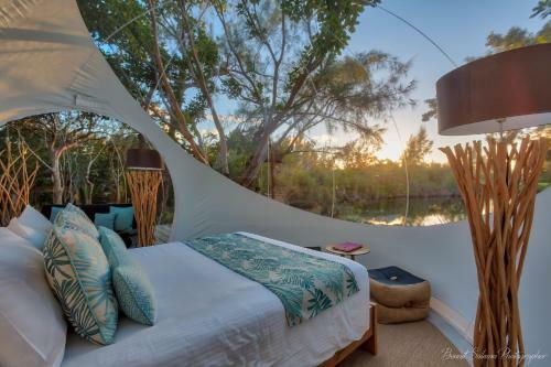 Bubble Lodge Ile Aux Cerfs Island