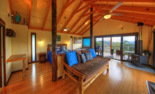 Bed & Breakfast Maleny Tropical Retreat