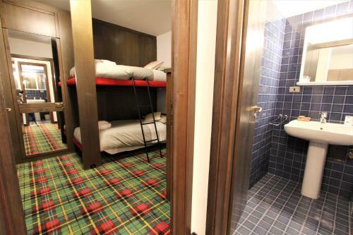 Apartamento Hostdomus - Prince Suite