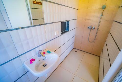 Hostal Cambria Hotel