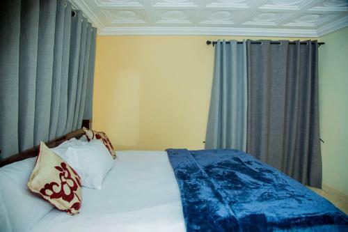 Vihills Hotel