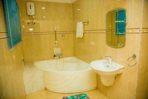 Vihills Hotel