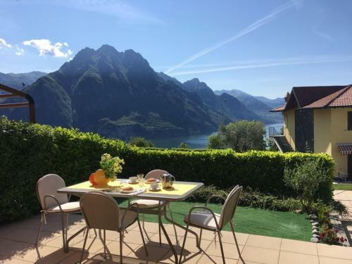 Apartamento Irina?s House With View On Like And Swimming Pool
