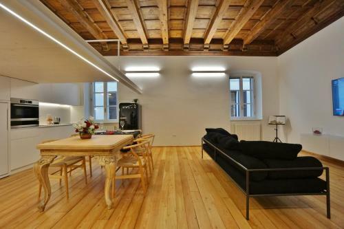 Apartamento Appartamento Labaitacase Suite Centro - Affitti Brevi Italia