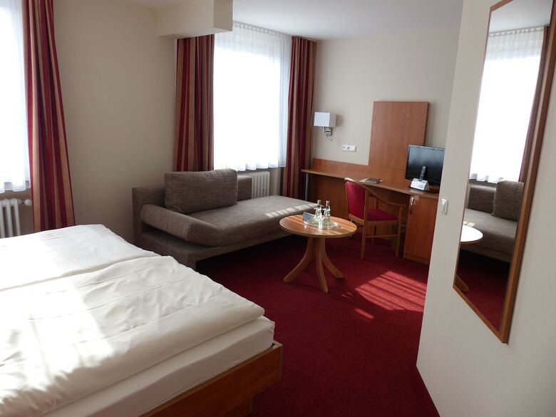 City Hotel Deutsches Haus