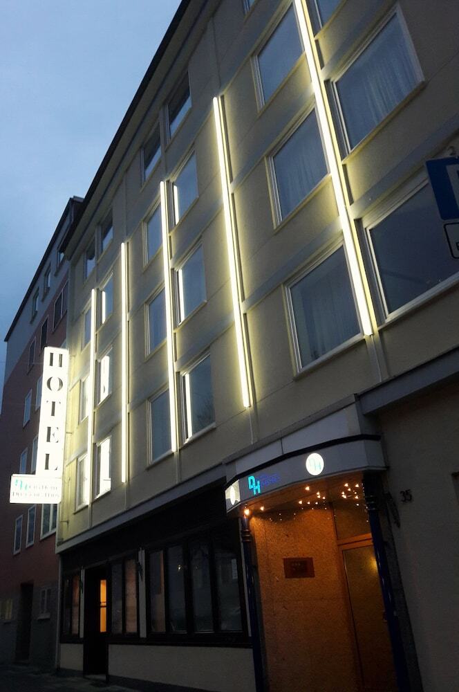 City Hotel Deutsches Haus