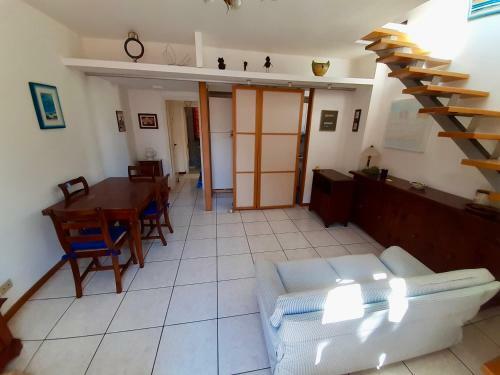 Apartamento S256 - Sirolo, Comodo Trilocale In Centro