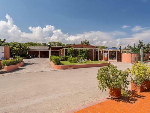 Appealing Mobile Home In Sorso With Shared Pool