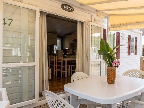 Appealing Mobile Home In Sorso With Shared Pool