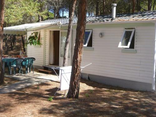 Cosy Mobile Home In Sorso With Garden