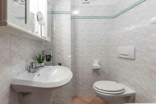 Apartamento Antico Borgo Maurina Spormaggiore Ospitar