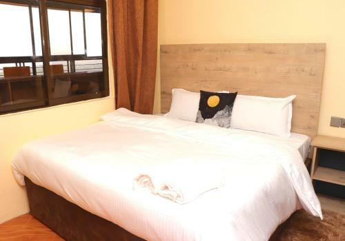 Apartamento 3 Bedrooms, Nakuru National Park View.