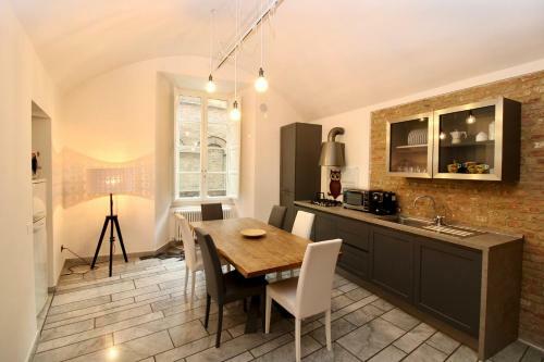 Luxury Suite Apartment Angiolieri