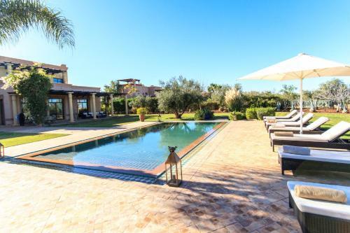 Villa 69 Samanah Golf Country Club