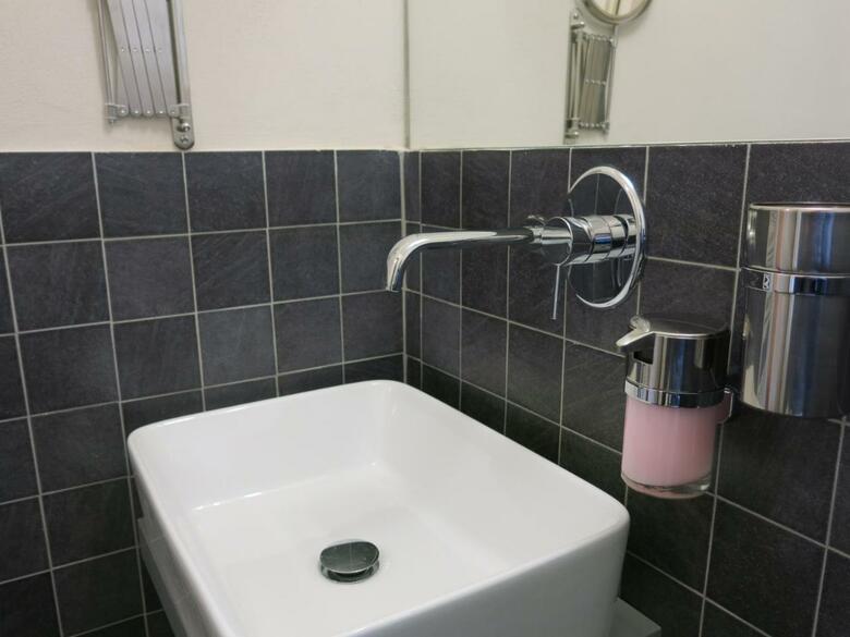 Hostal B&B Quattro Cantoni