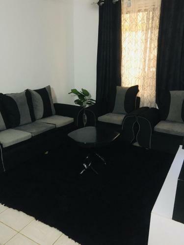 Essy Apartment