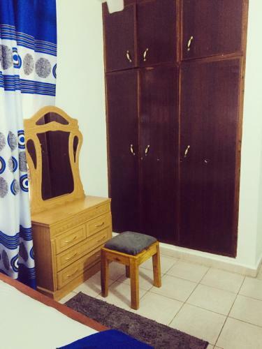 Essy Apartment
