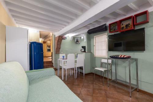Apartamento Altido Stylish Flat For 4 With Balcony, Perfect Centre