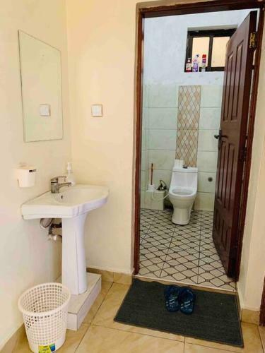 Apartamento Beautiful 1 Bedroom Overlooking Mombasa Hallerpark