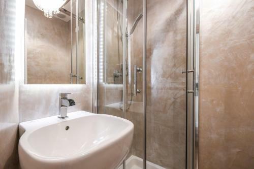 Hostal Luxury Suite Sirmione