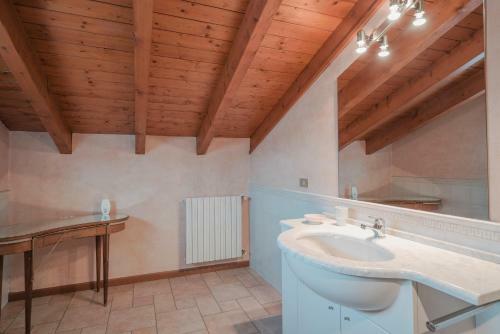 Villa Natalina - A 100 Metri Dalle Terme Virgilio