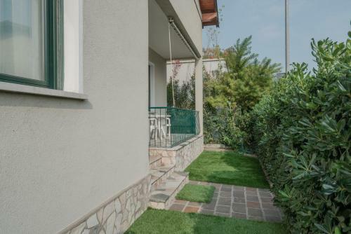 Villa Natalina - A 100 Metri Dalle Terme Virgilio