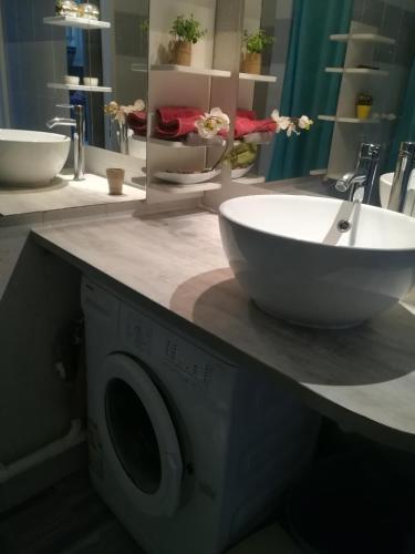 Apartamento Beau Studio Bourbon Vue Mer Et Montagne