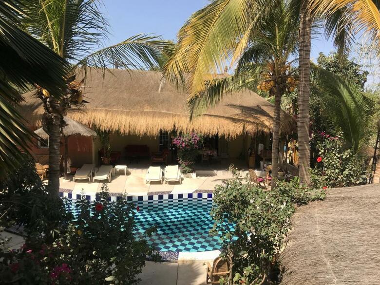 Hotel A La Ficelle Du Lac Rose