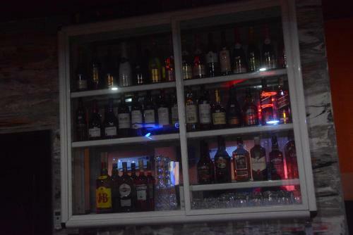 Hotel Royal Blue Guest House & Bar