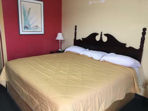 Motel De Leon Inn