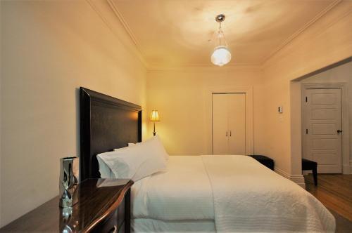 Hotel Bannerman Park Suites