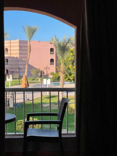 Porto South Beach Chalet, El Sokhna
