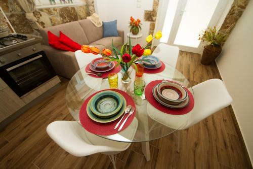 Siracusa Houses K&s
