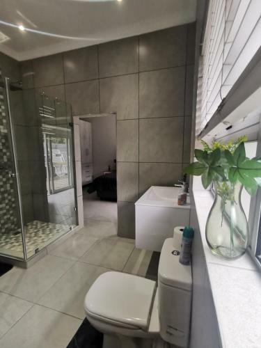 Hostal Utopia Guest House