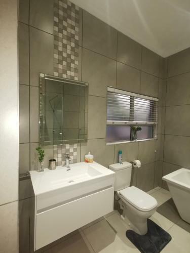 Hostal Utopia Guest House
