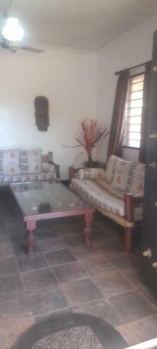 Apartamento Peters Mansion, Bougainvillea Premesis