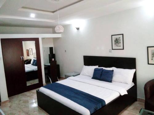 Hotel Philban Suites 1