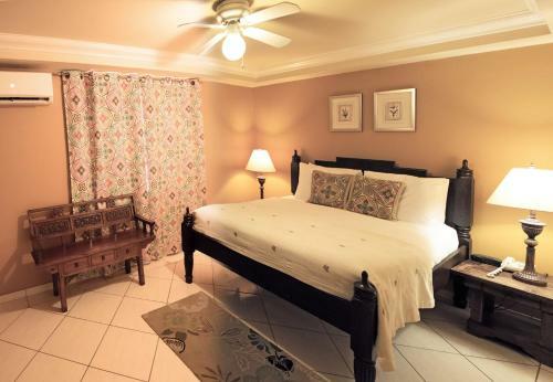 Hotel Aruba Surfside Marina