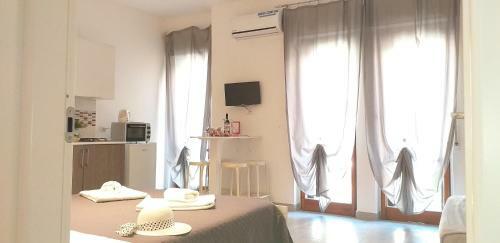 La Playa Apartments