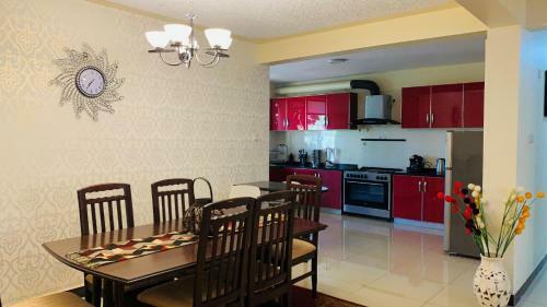 Aday - Lovington - Melody Garden 3 Bedroom Apartment