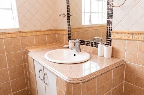Apartamento Ivy's Bnb Upperhill
