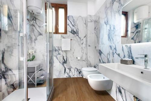 Sara Luxury Apartment 1