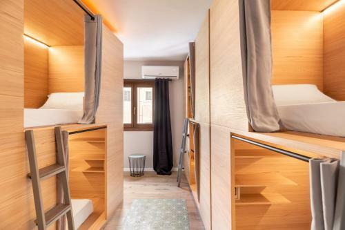 El Josemari Youth Hostel - Albergue Juvenil
