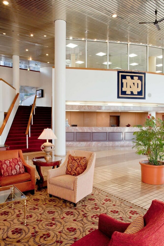 Doubletree By Hilton Hotel South Bend